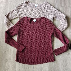 Old Navy Women's Sweater Bundle - Burgundy and Beige